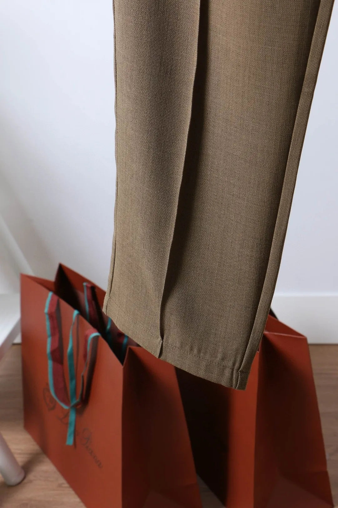 Italian LP European and American light luxury men's clothing, linen Tencel vertical elastic waist tether straight casual pants