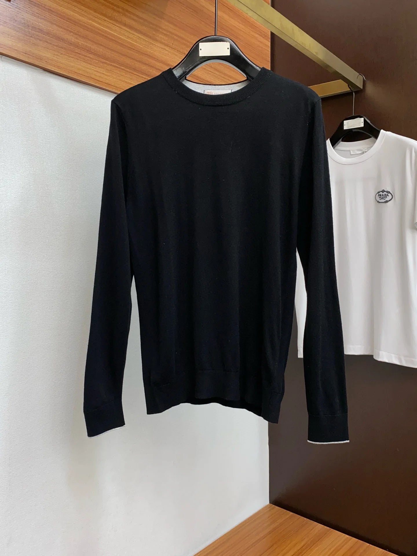 Italian BC men's cashmere yarn solid color knitted sweater