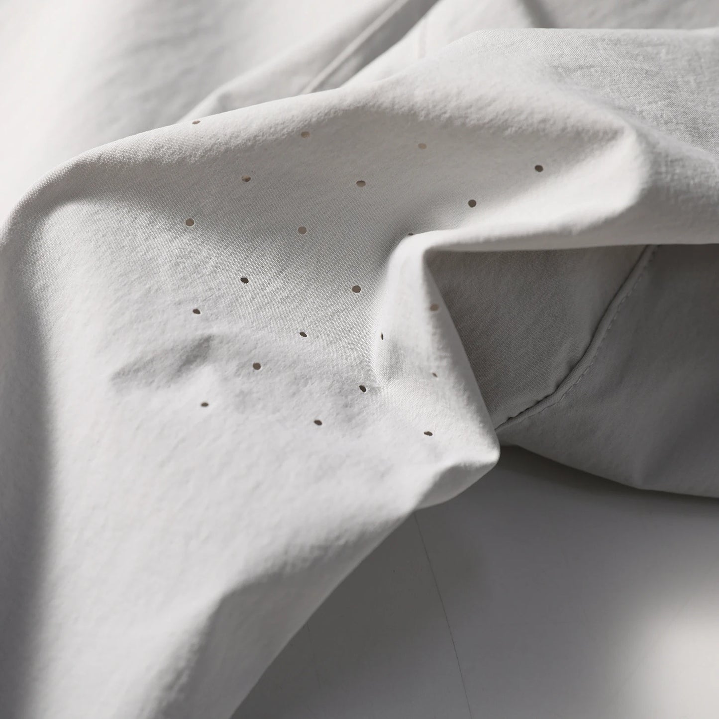 2025 summer new men's business and leisure outdoor quick-drying breathable high-elastic shirt light and thin long-sleeved shirt