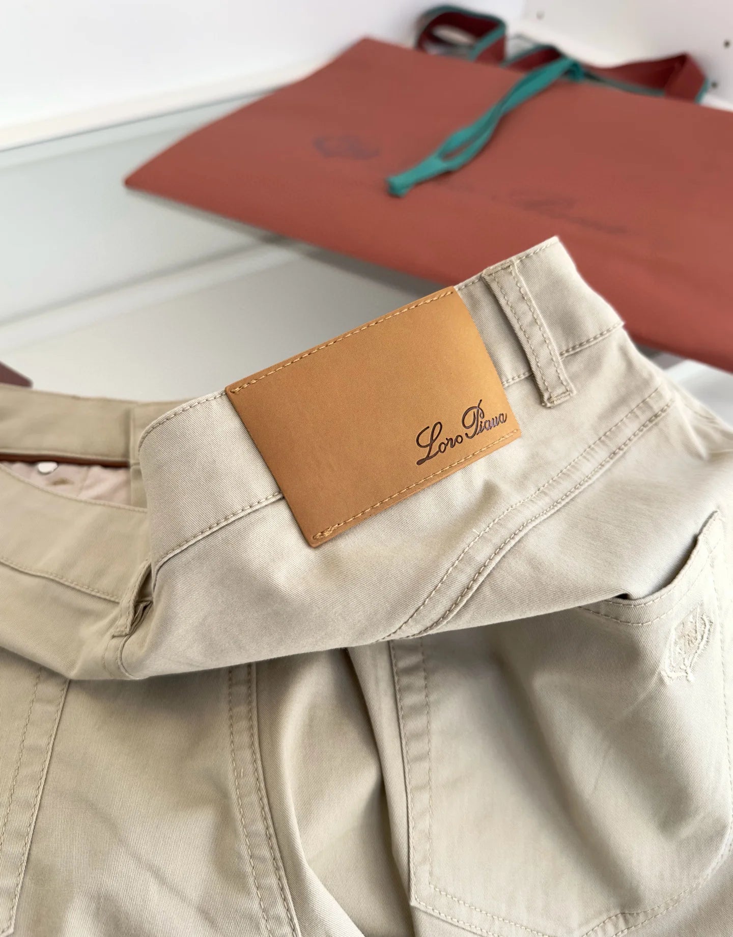 Italian LP men's clothing, spring and summer new solid color micro-elastic breathable simple fashion small straight casual pants