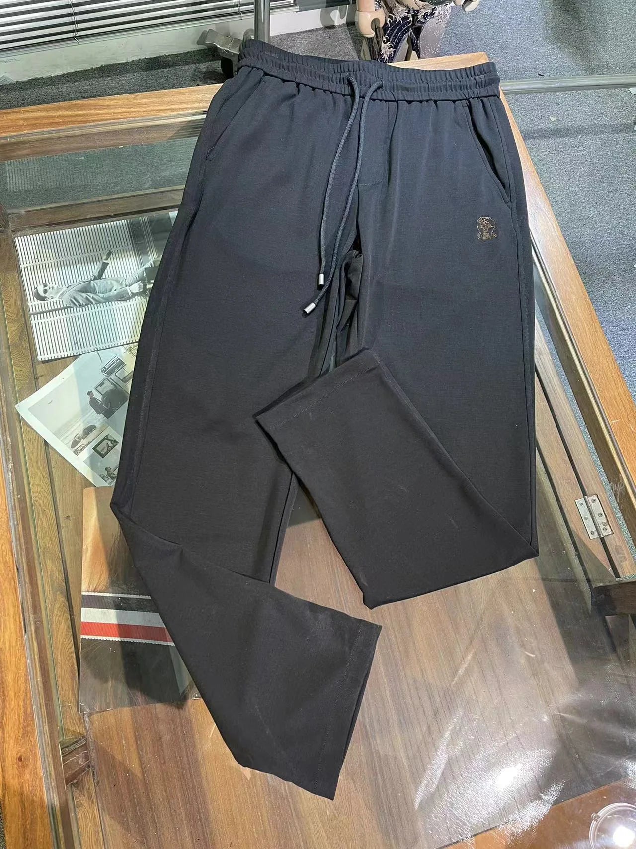 Italy BC men's summer new woven breathable fabric fashion old money style men's thin straight casual pants
