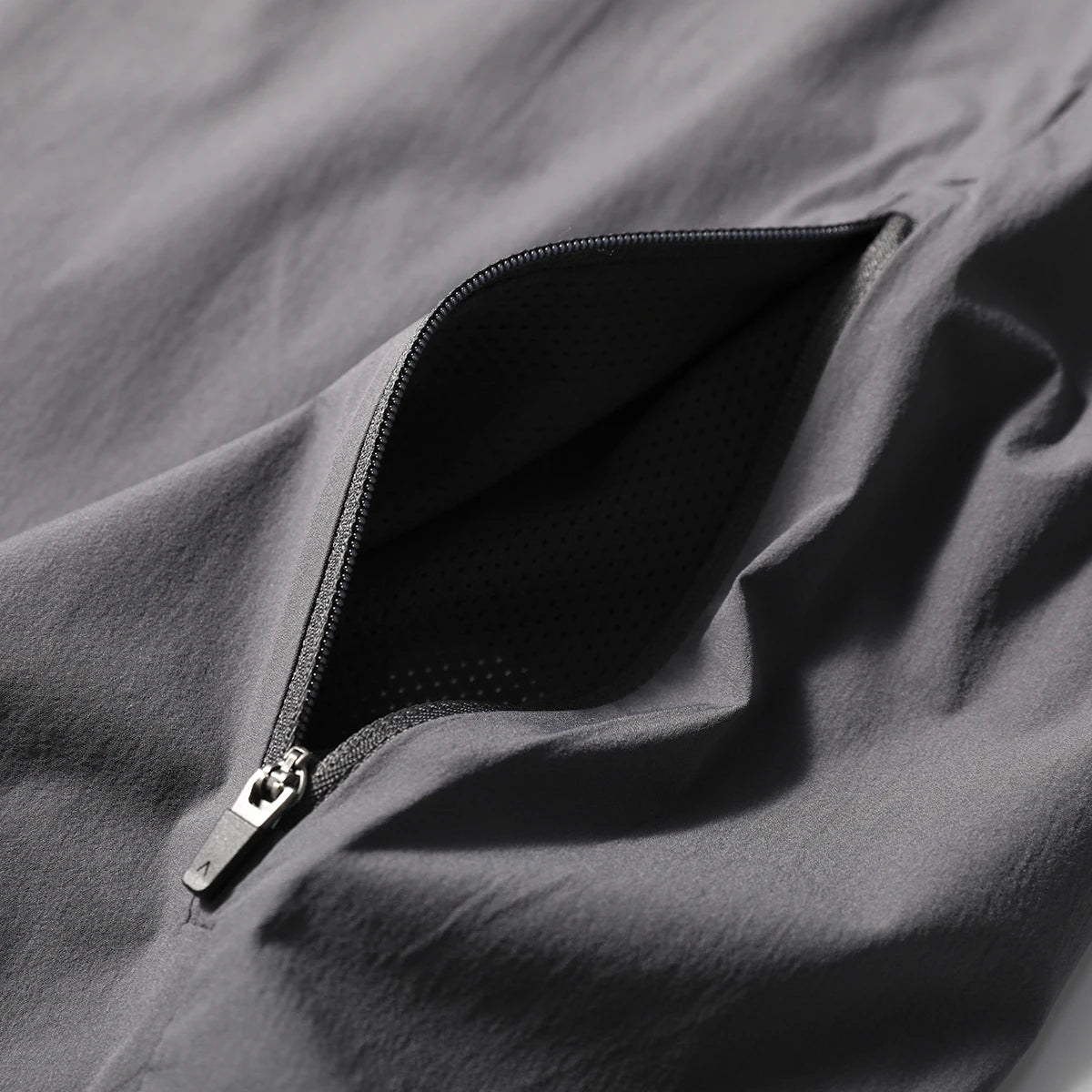 2025 summer new men's outdoor elastic light waterproof jacket breathable quick-drying jacket