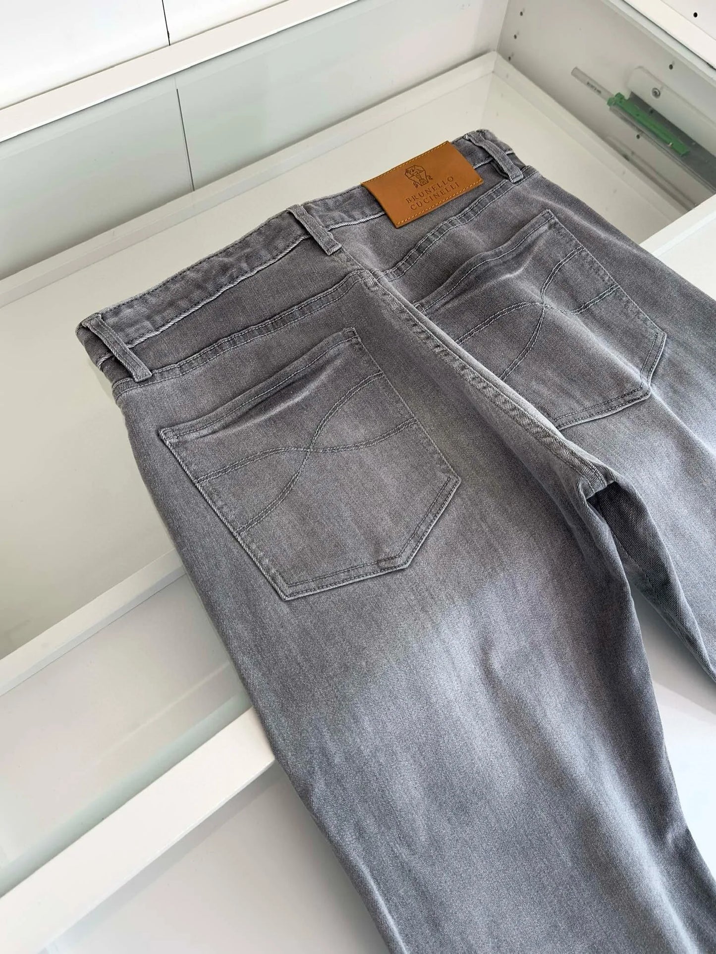 Italy BC old money style men's clothing 25 spring and summer new washed gray fashion business casual small straight jeans