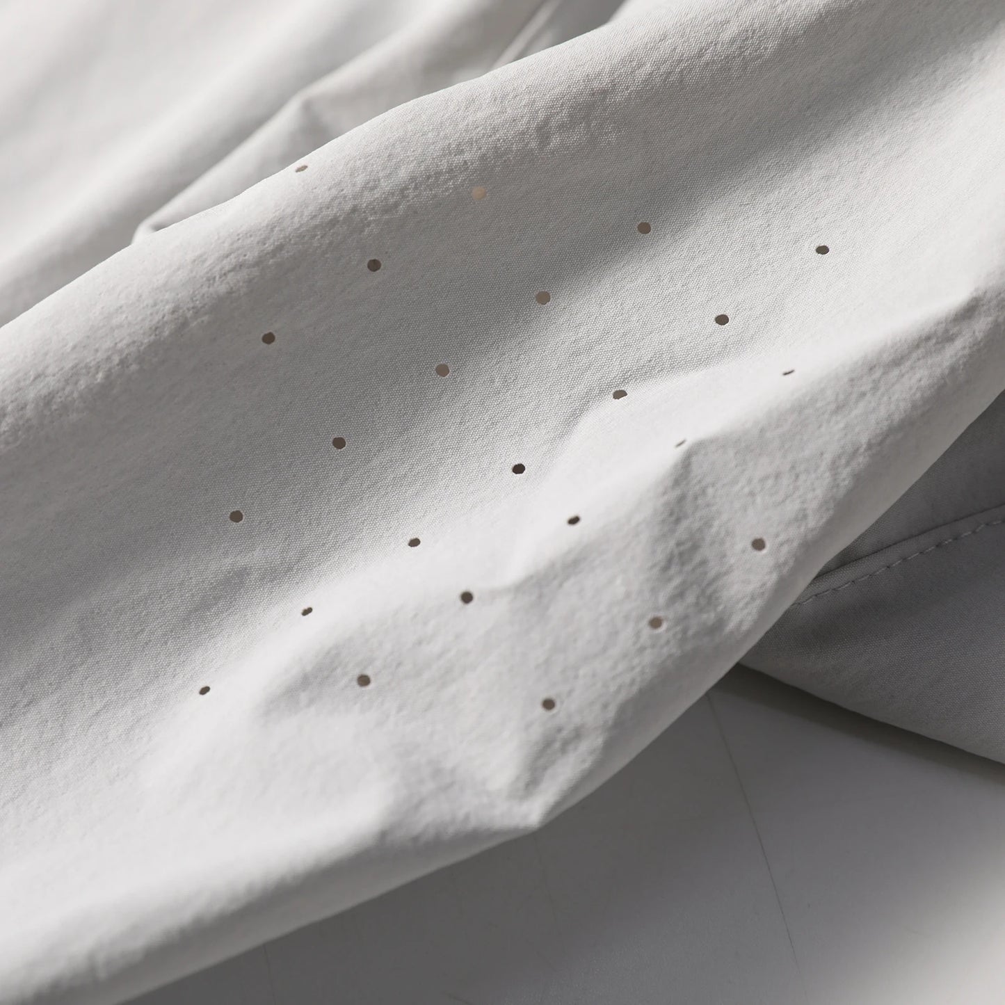 2025 summer new men's business and leisure outdoor quick-drying breathable high-elastic shirt light and thin long-sleeved shirt
