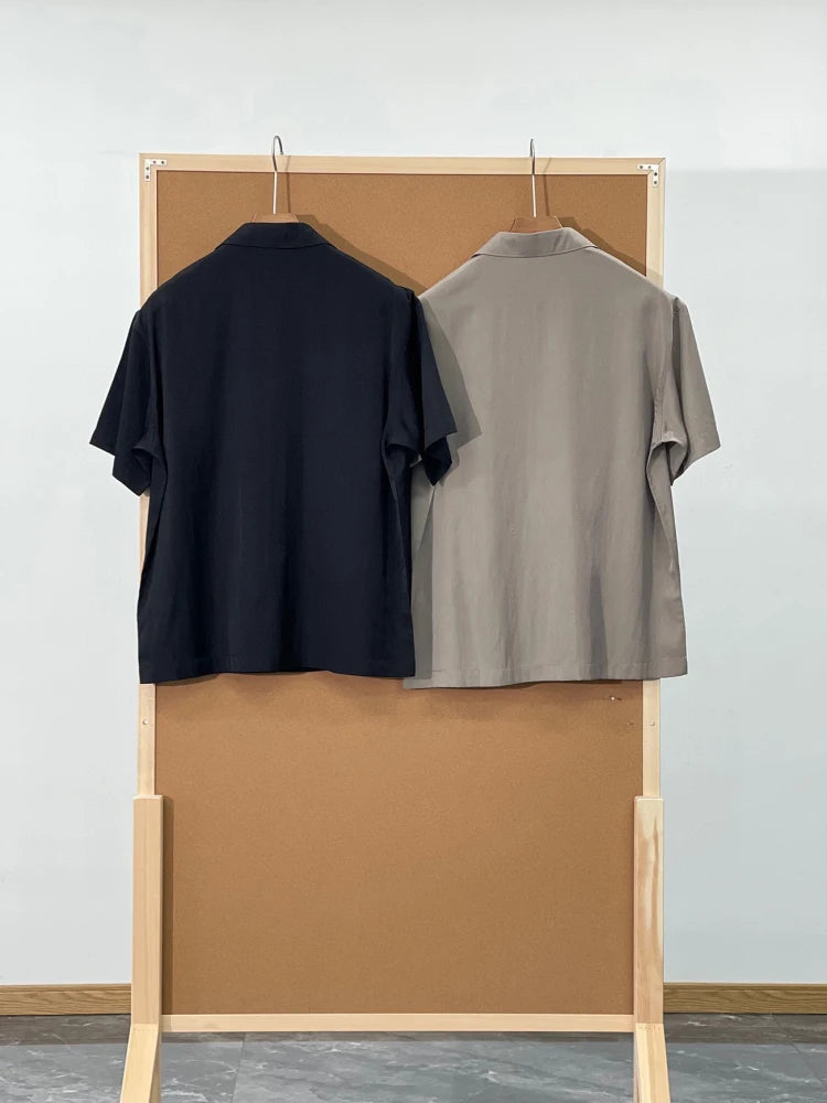 Italian high luxury quality, silky and skin-friendly feel, casual lapel light and breathable lapel short-sleeved shirt