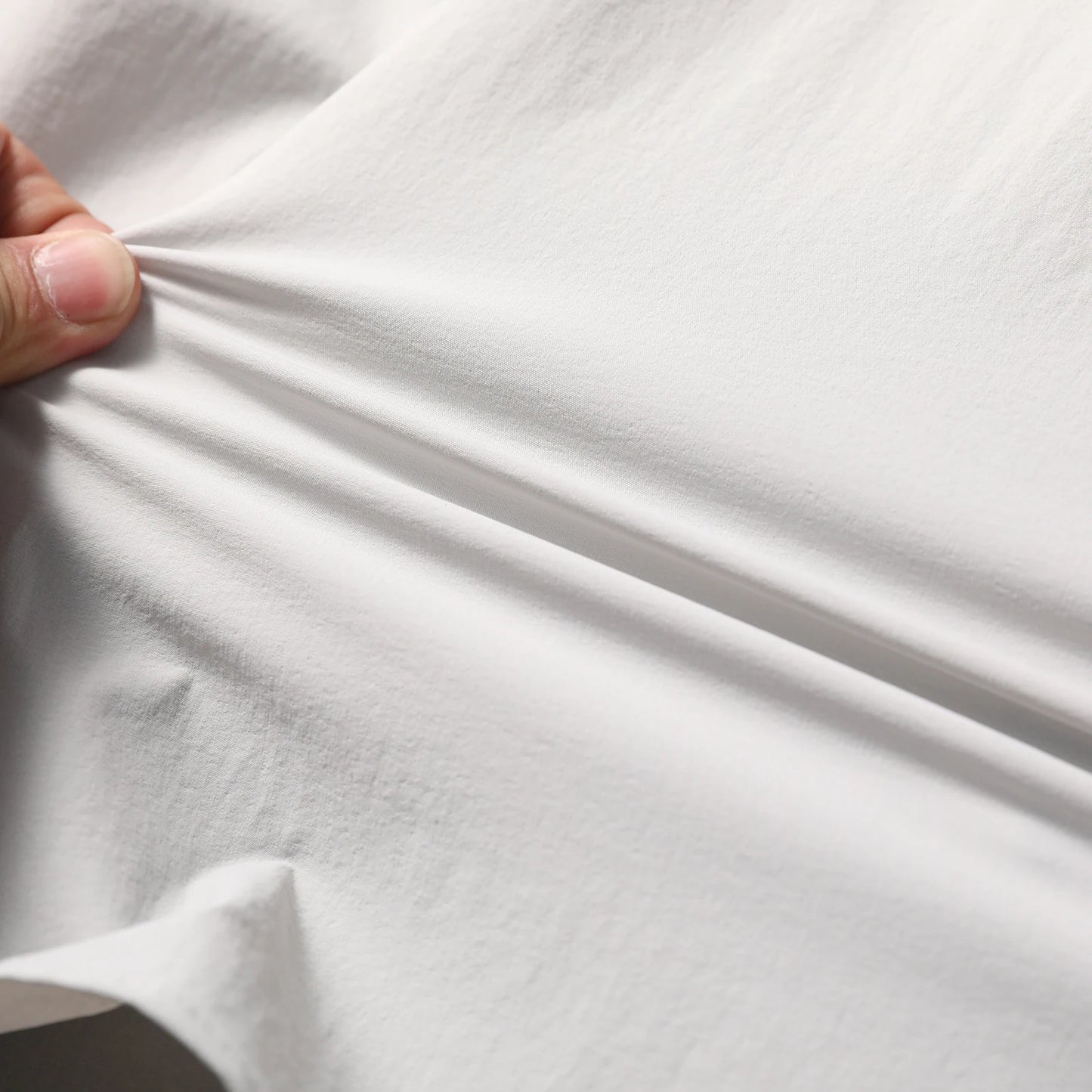 2025 summer new men's business and leisure outdoor quick-drying breathable high-elastic shirt light and thin long-sleeved shirt